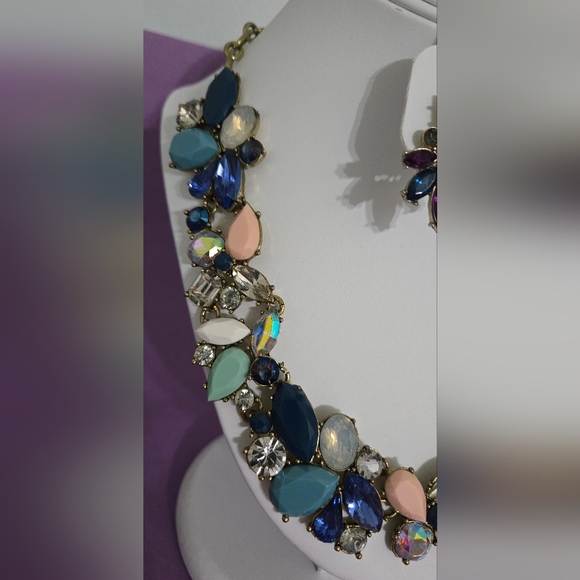 J Crew Multicolor Crystal Rhinestone Statement Necklace Unbranded Earring Set - Picture 15 of 16
